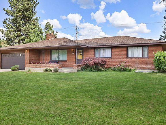 2nd image of 8414 N Weipert Dr