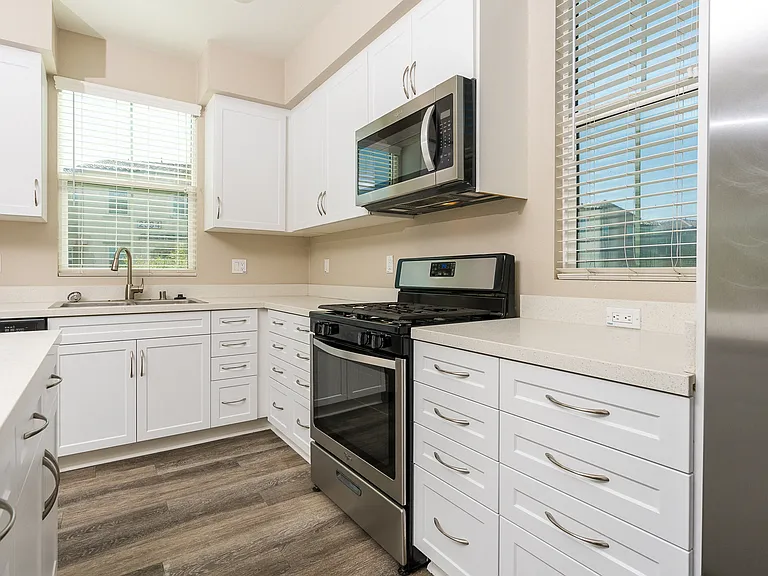 Arrow Vista Village — Photo 46