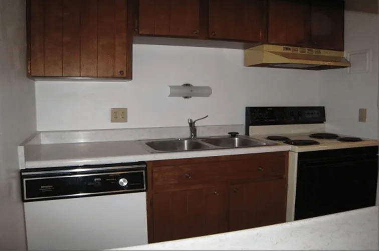 Building Photo - 7106 Fortune Dr #21