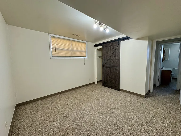 2220 E Avenue A #1/2 — Photo 14