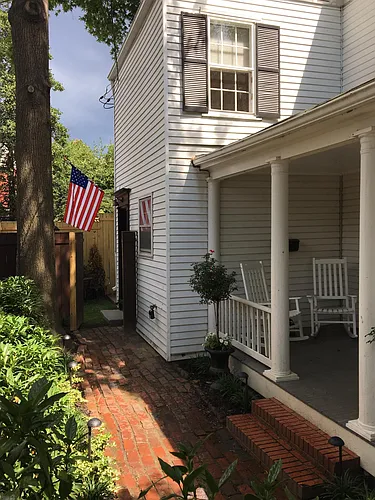 406 S Fairfax St Photo 1