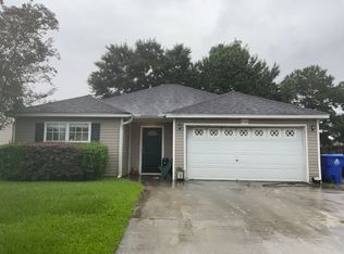 8356 Waltham Rd, Charleston, SC 29406