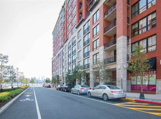 1025 Maxwell Ln APT 405, Hoboken, NJ 07030