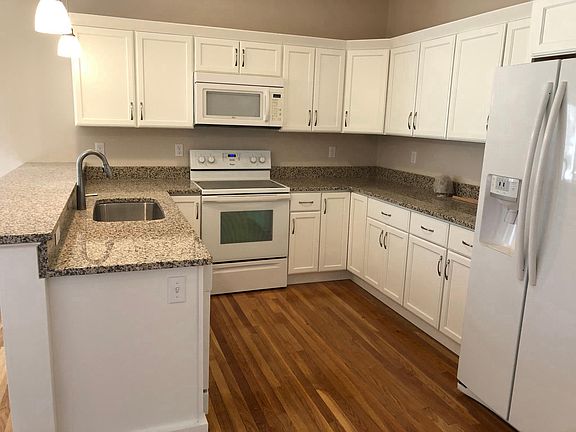 Granite kitchen with new cabinets