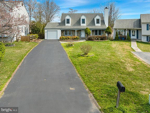 2nd image of 20409 Bloomingville Ct