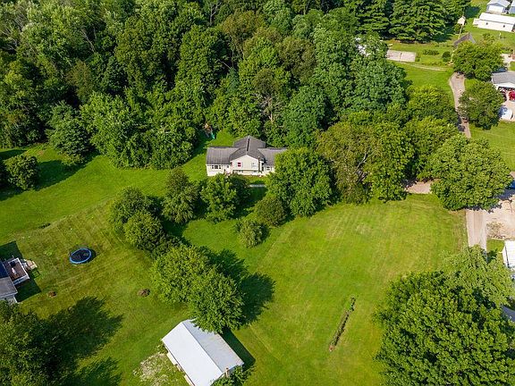 4th image of 120 Bryan Orr Dr