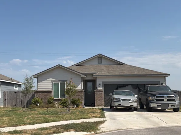 624 Candace Ct, Seguin, TX 78155
