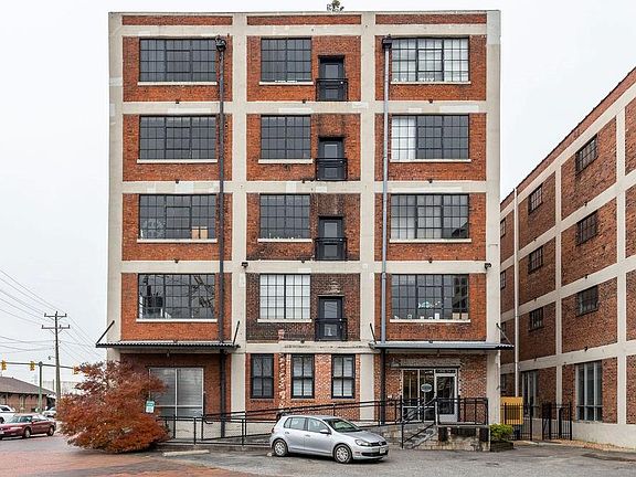 2nd image of 201 Hull St #U23