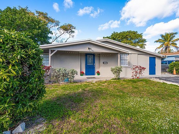 2nd image of 5321 NE 10th Avenue