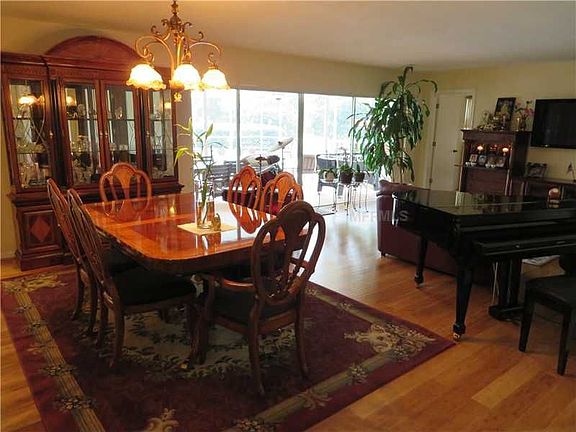 2nd image of 8845 Pinehurst Dr
