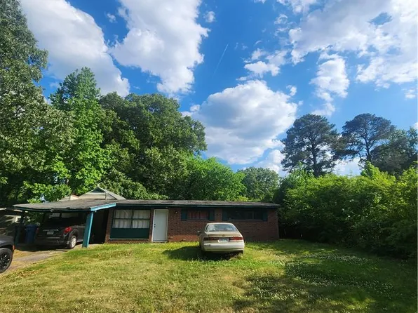 4330 Towanda Rd, Chesapeake, VA 23325