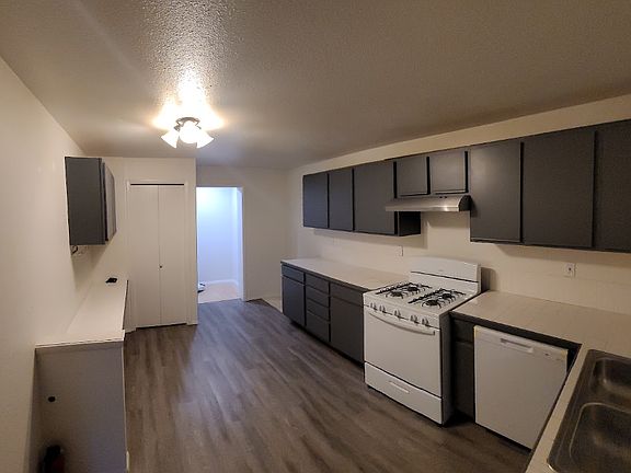 5th image of 1302 E 40th St