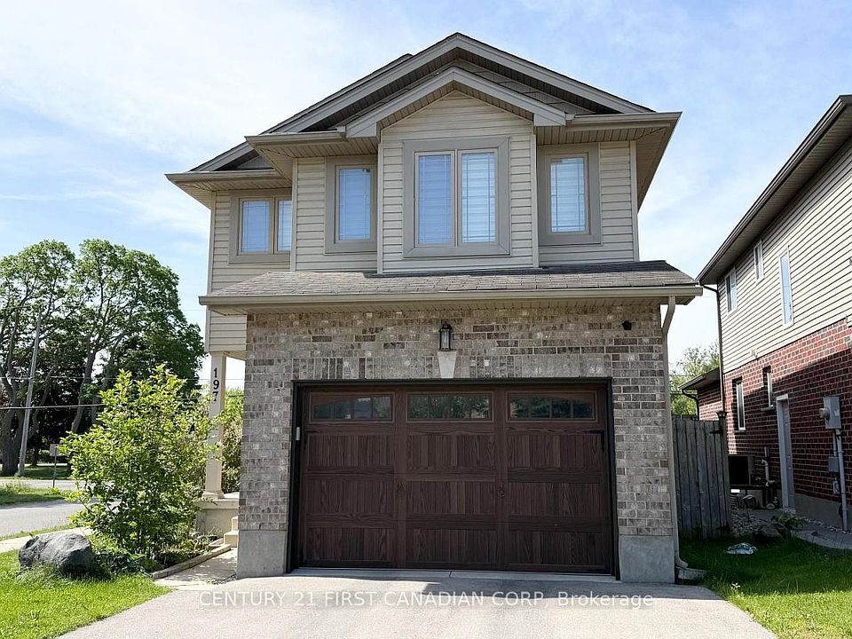 1st image of 197 Baxter St