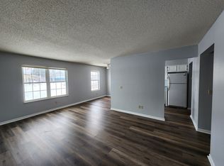 342 E Lyons St APT 7, Schoolcraft, MI 49087