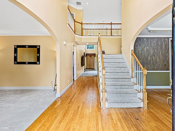 4th image of 3400 Renaissance Cir S