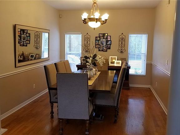 5th image of 14360 Stamford Cir