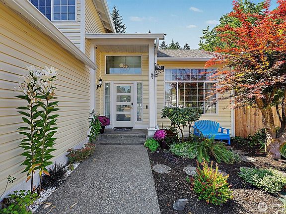 2nd image of 7501 39th Avenue SE