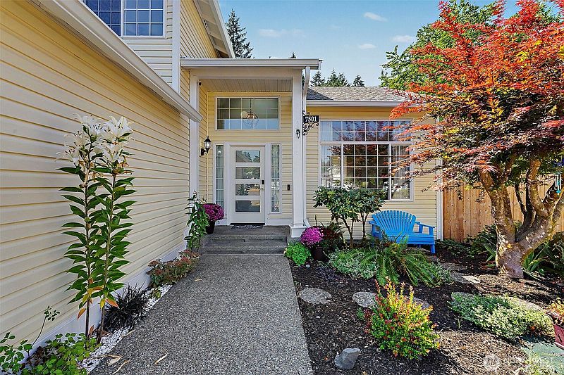2nd image of 7501 39th Avenue SE