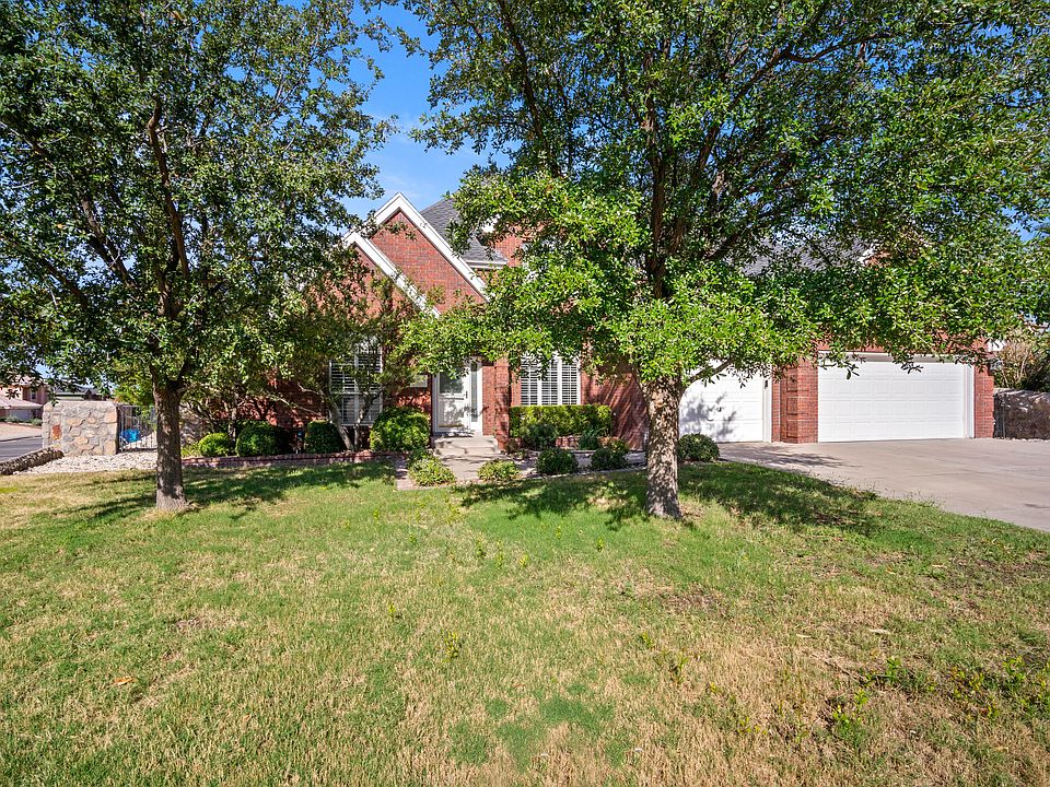 1st image of 6299 Los Bancos Dr
