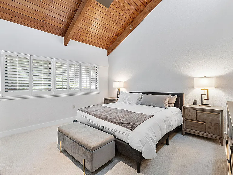 40 Portside Dr — Photo 34