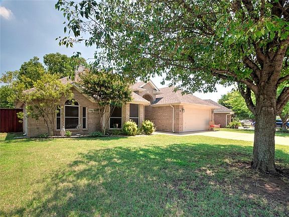 2nd image of 7550 Brittany Pl