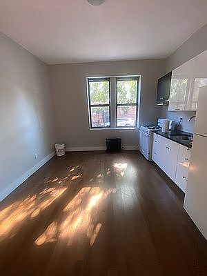 2nd image of 4123 9th Ave APT B2