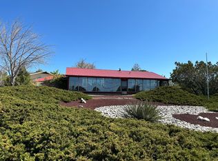 1102 Barranca Rd, Los Alamos, NM 87544