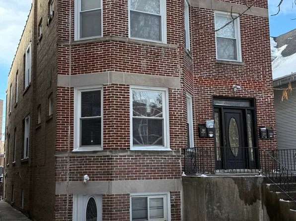 4034 N Monticello Ave, Chicago, IL 60618