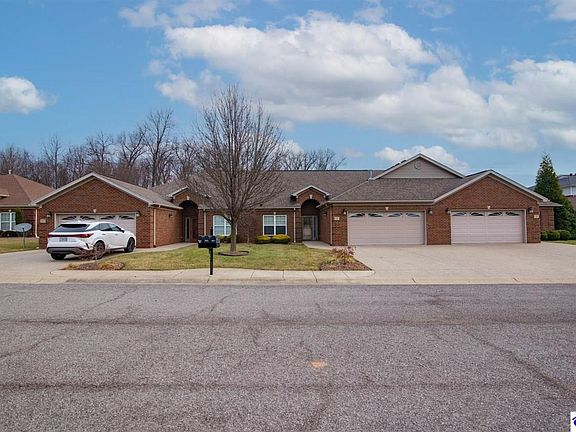4th image of 105B Arlingwood Ct