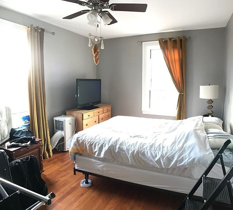 1st image of 2850 37th St #1