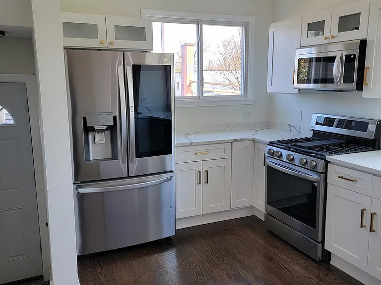 1728 Pinecrest Dr — Photo 5
