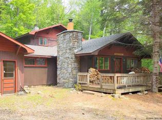547 Peaceful Valley Rd, North Creek, NY 12853
