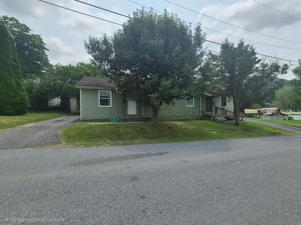 1106 Hughart Ave, Rainelle, WV 25962