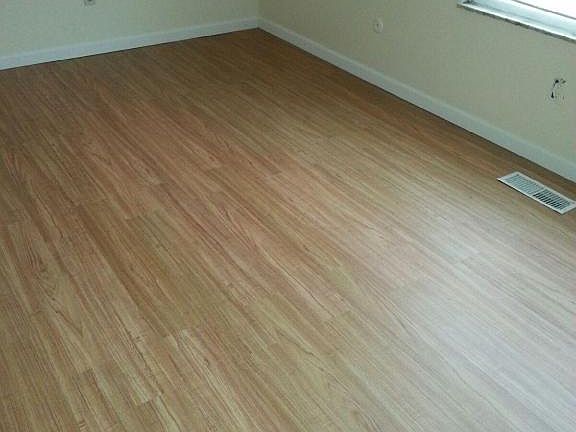 5th image of 5776 Hunting Hollow Ct