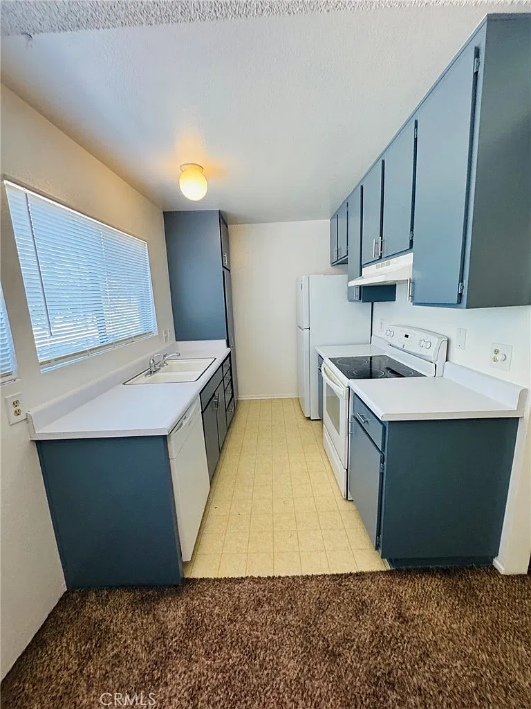 1 bed, 633 sqft, $2,500 — Photo 3