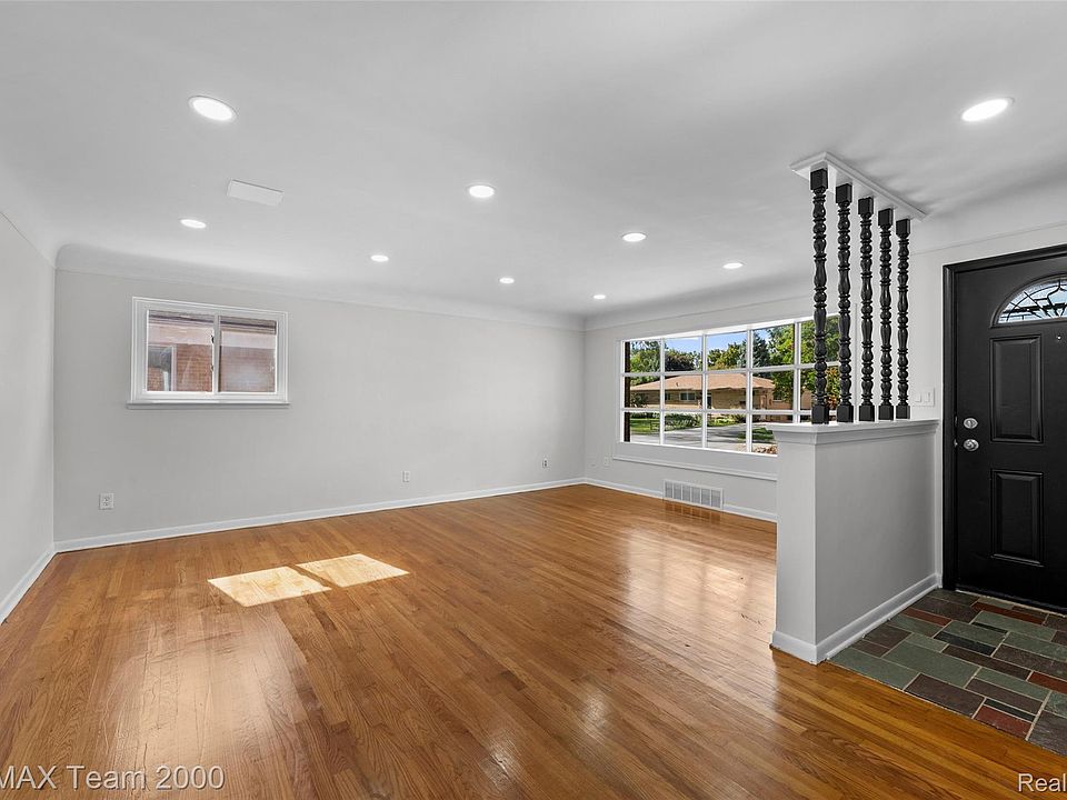14370 Alexander St, photo 10