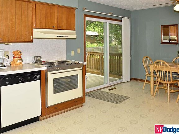 2nd image of 3423 S 130th St