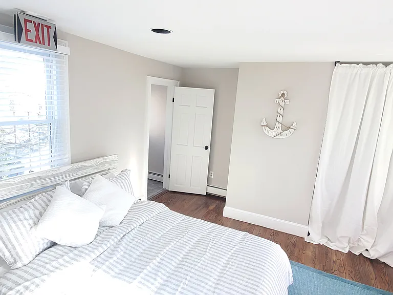 78 Thames St #3 — Photo 13