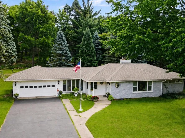 4309 Sunnybrook Dr, Kalamazoo, MI 49008