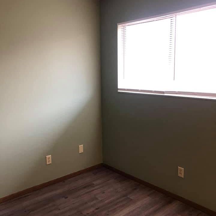 1st image of 515 N Plum St APT 2
