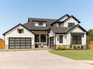 1225 Statehood St, Edmond, OK 73034