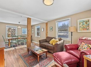 177 Main St #2, Newmarket, NH 03857