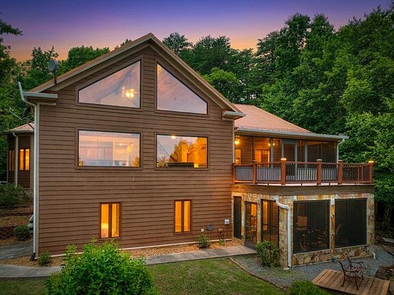 5th image of 762 Pettit Ridge Rd