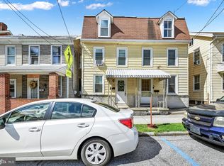 52 S East St, Spring Grove, PA 17362