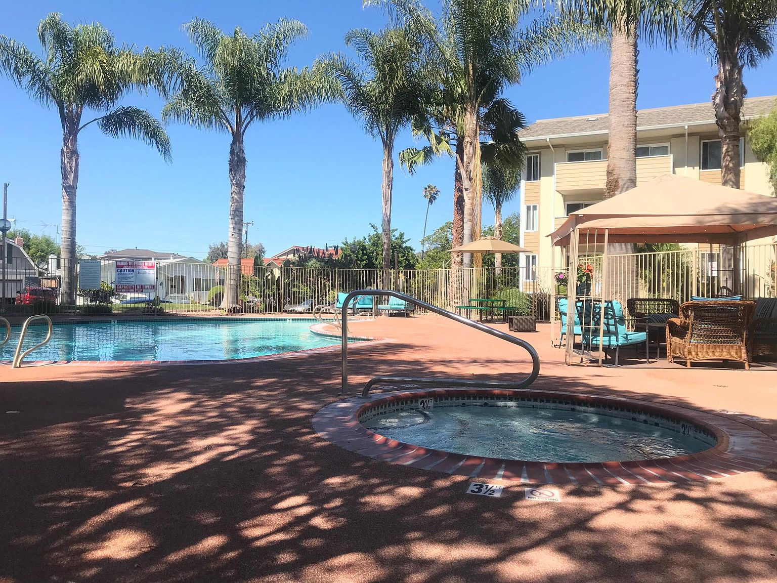 Village Green Apartments Santa Clara