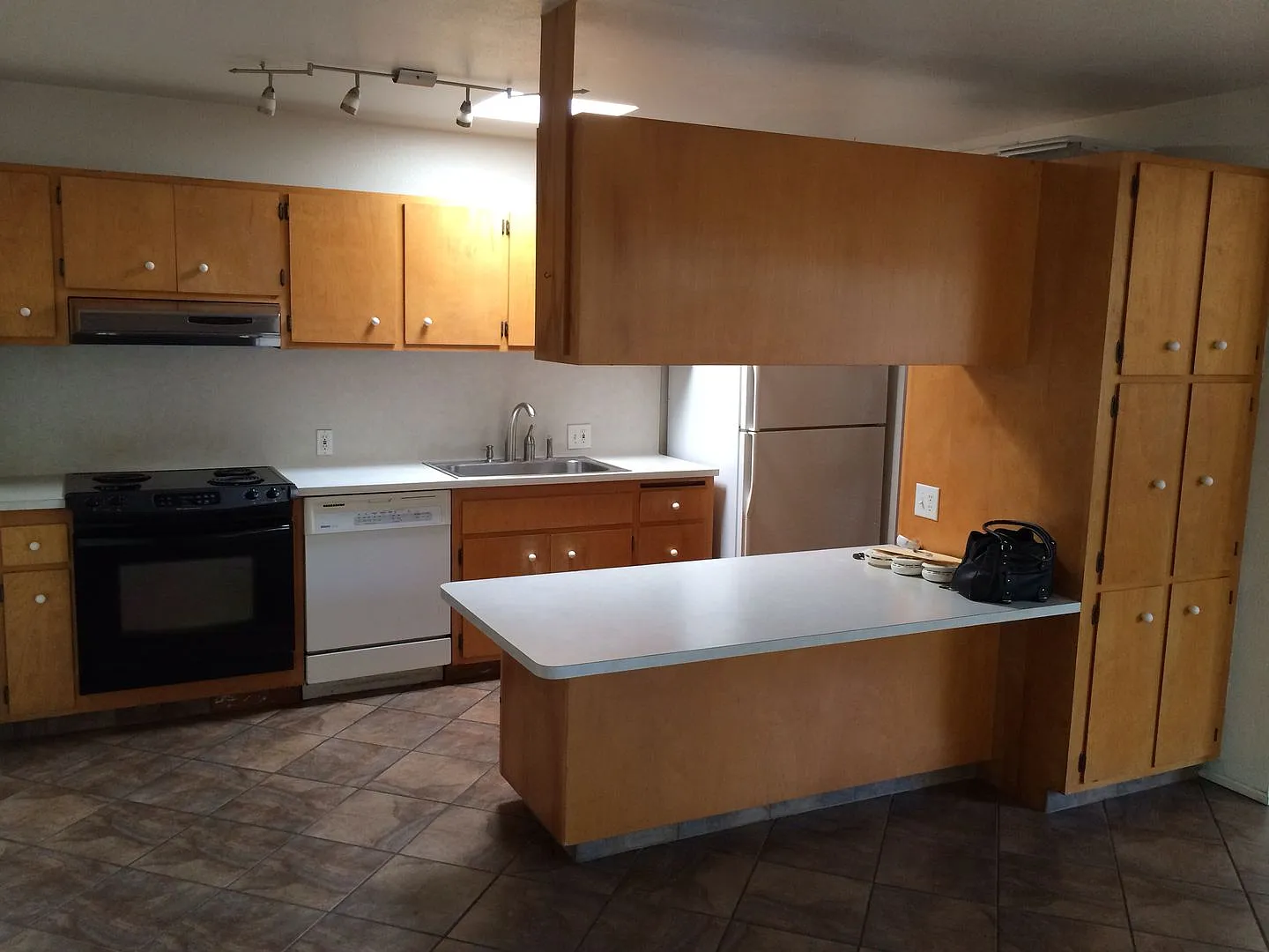 Highly desirable North Davis cul-de-sac — Photo 3