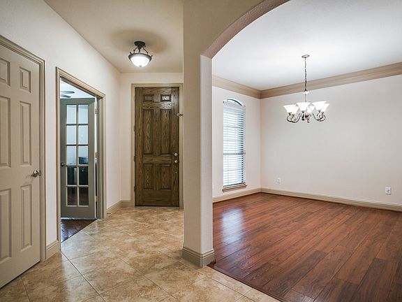 3rd image of 4612 Whitehall Ct