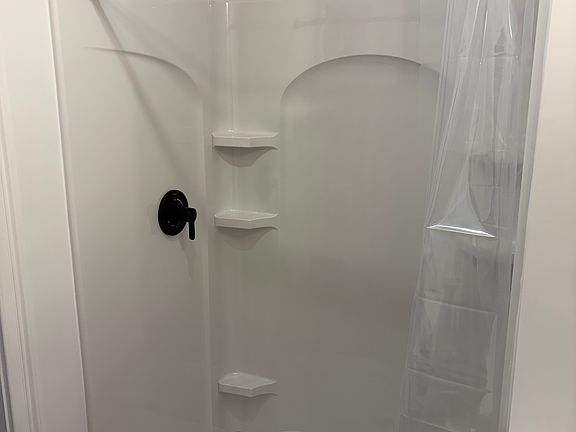 5th image of 11 Medway St APT 8