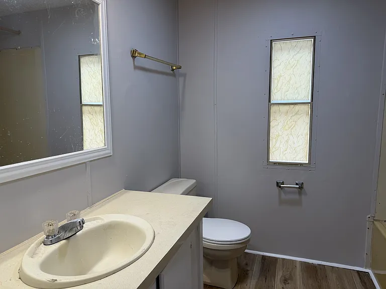 115 Glory Ln — Photo 6