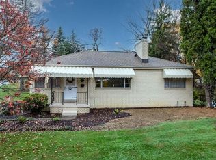 370 Barclay Hill Rd, Beaver, PA 15009